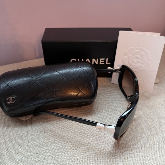New Chanel Sunglasses main image 6
